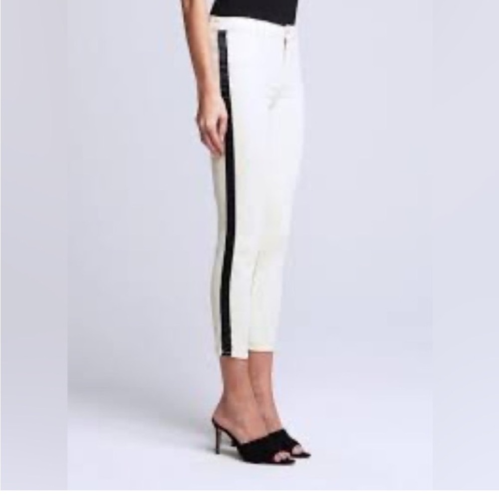 L'AGENCE Women's White Skinny Pants Velvet Black Stripe 26 EUC